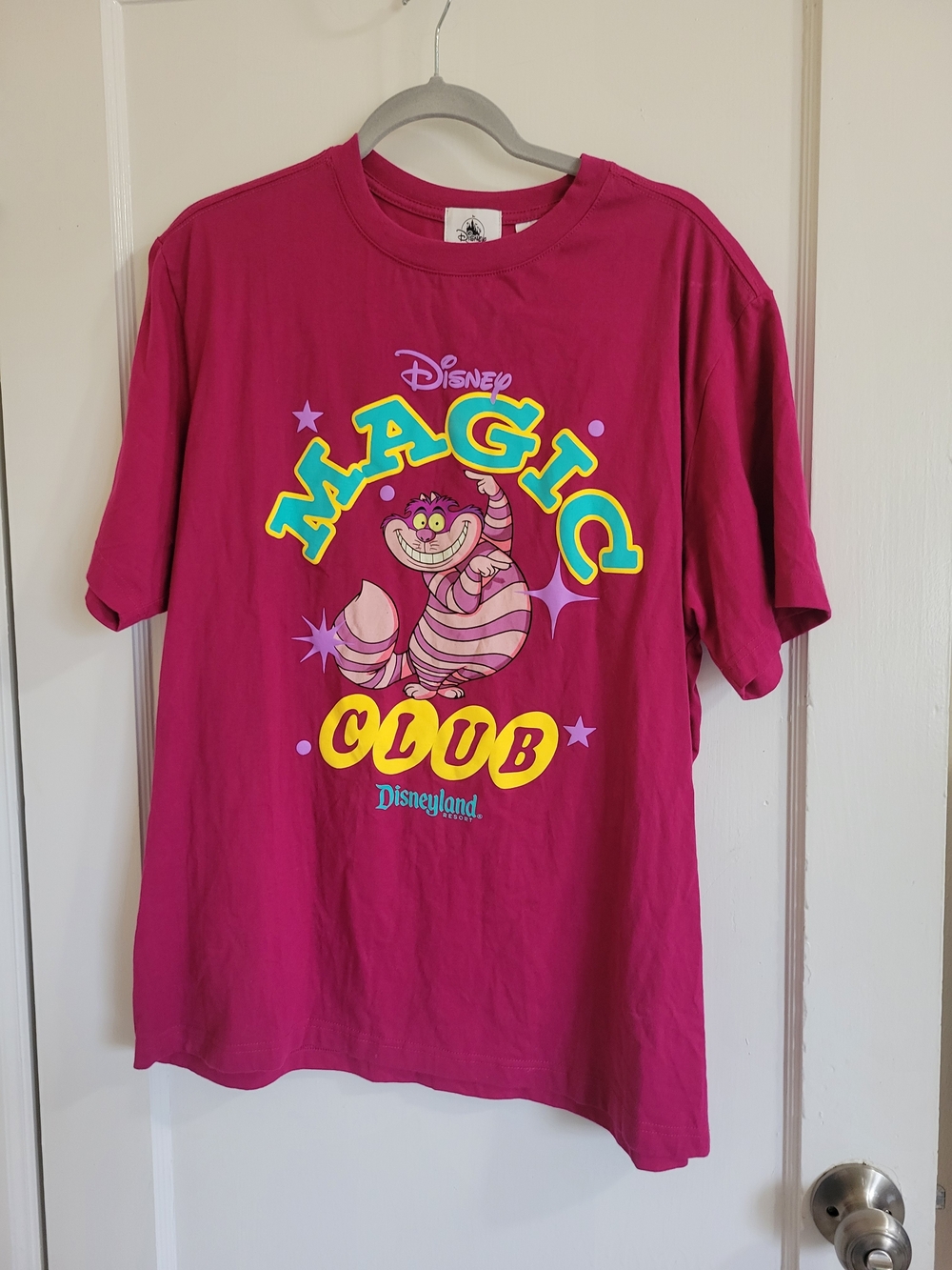 2024 Disney World Pink Cheshire Cat Tee Shirt Magic Club Womens Large L Adult